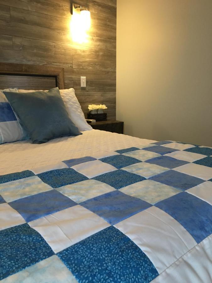 & Taylor's Crafts 4* Raleigh